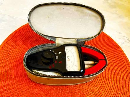 Kliešťový ampermeter, 