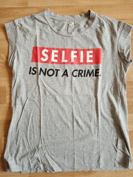 Tričko selfie is not a crime, ovs,m