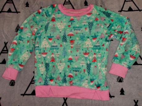 Vianočná mikina zn.tu veľ.116/122, 122