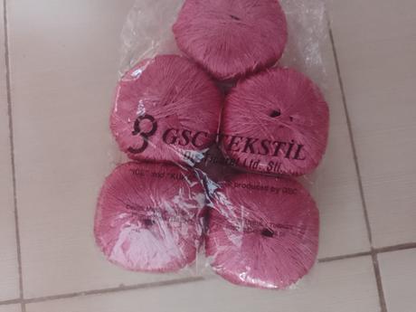 6ks nová priadza zn.ice viscose 50g-500m,