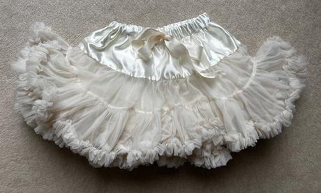 Tutu krémová lesklá sukňa, 110