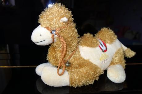 Plyš.hračka - ťava - 33 cm,