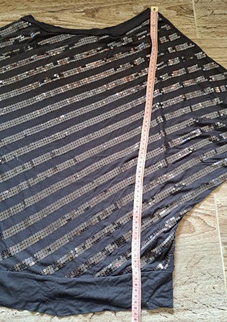 Asymetrické tričko s flitrami, m