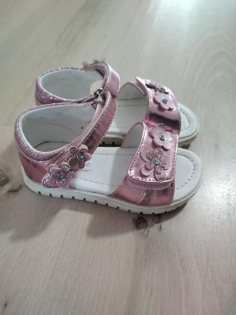 Sandalky cupcake, vd 16 cm top stav, cupcake