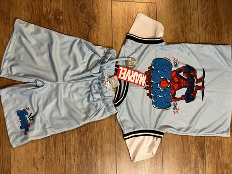 Set kraťasy a tričko spiderman, sinsay,134