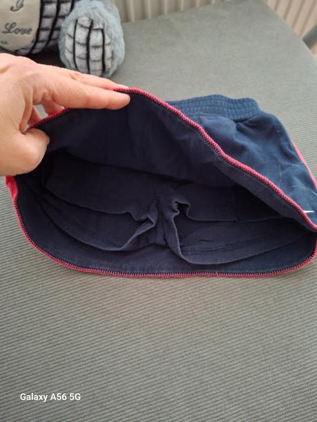 Kraťasy č.98, nike,98