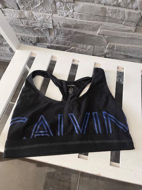 Calvin klein v.m, calvin klein,m