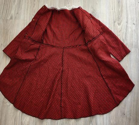 Kabátik na 6-7 rokov,