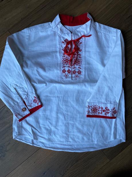 Ľudová košieľka, 98