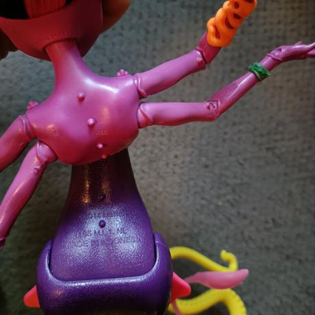 Monster high příšerka z útesu kala merri,