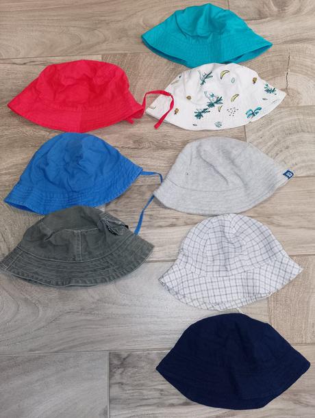 Klobúčiky rôzne + satka, f&f,80