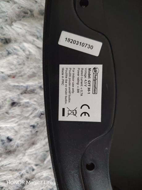 Bezdotykovy smetný kos, 