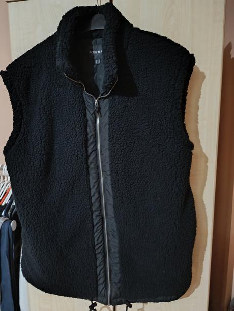 Barankova čierna vesta, bonprix,48