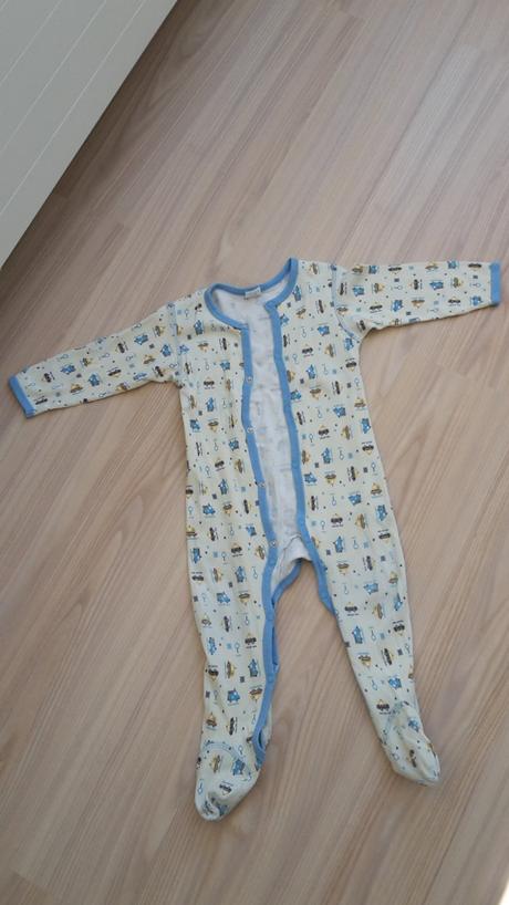 Balik oblecenia,chlapec 92, 86–98