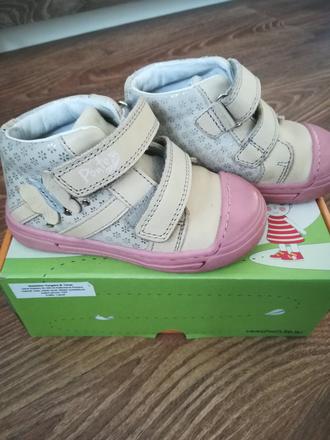 Prechodné kožené topánky ponte20, 22