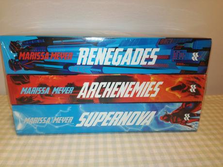 Marissa meyer renegades, 