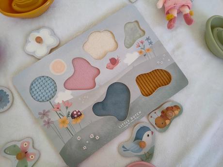 Vkladacie puzzle kvety a motýle, little dutch,