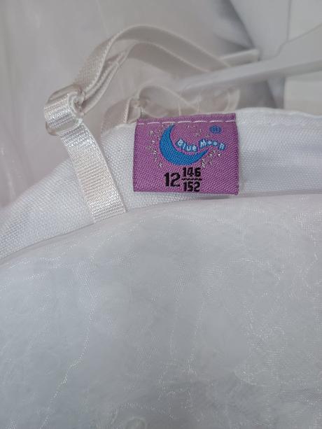 Šaty na 1.sv.prijímanie, 140