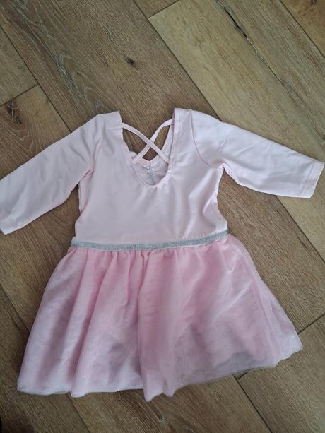 Dievčenské šaty, gate,110