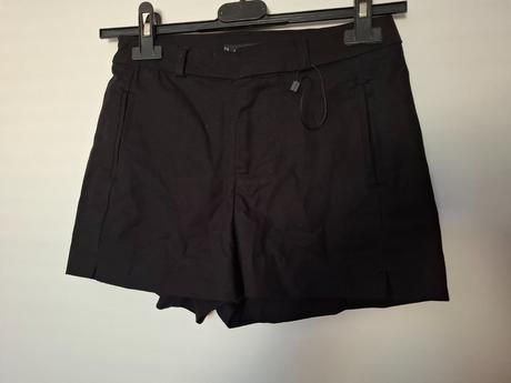 Elegantné šortky, amisu,32
