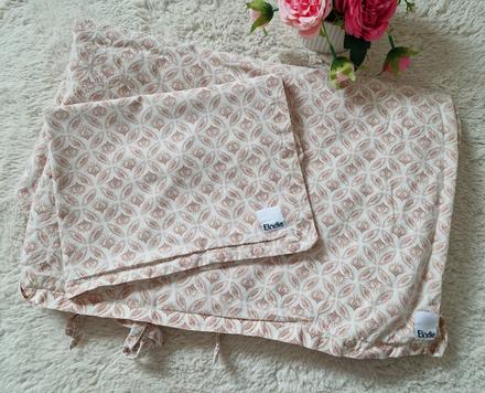 Elodie details obliecky, 