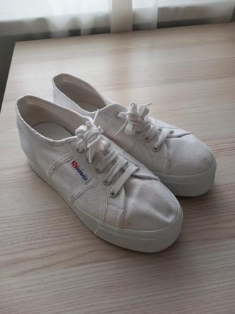 Biele tenisky supergra, 38