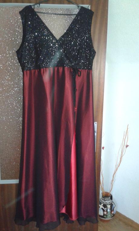 Spoločenské šaty, 50