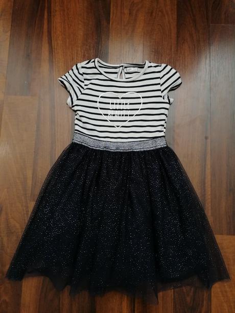 Šaty s trblietavou sukňou, pepco,110