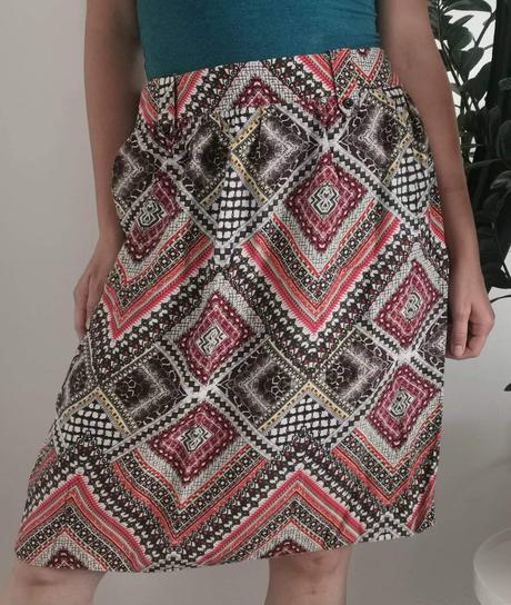 Vzorovaná ľahká sukňa, tu,l