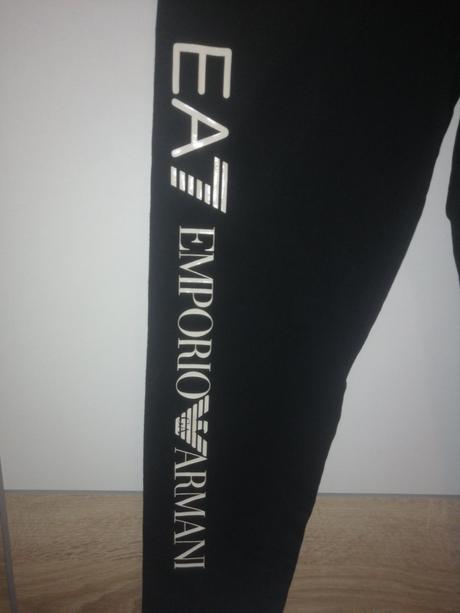 Leginy armani, armani,s