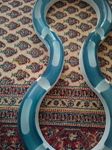 Hračka drahá pre mačiatko,