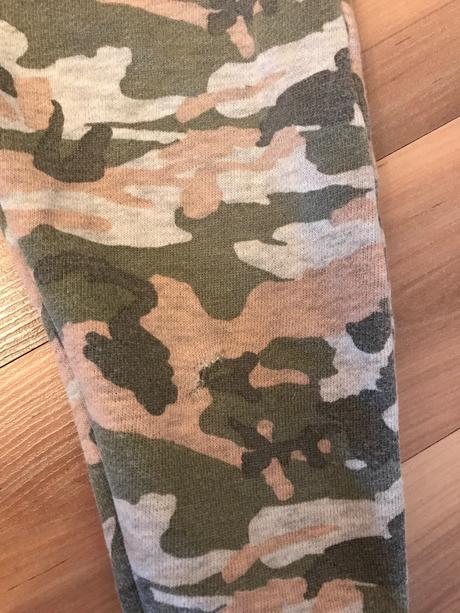 Tepláky next, next,104