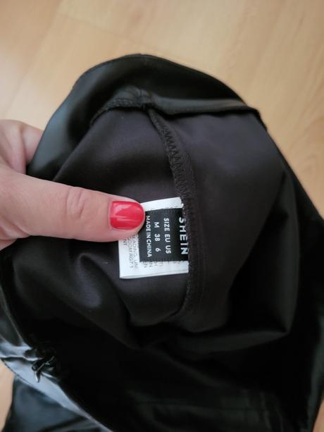 Koženkový skort, s