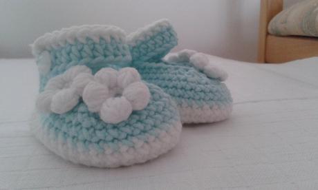Mentolové háčkované papučky, <17