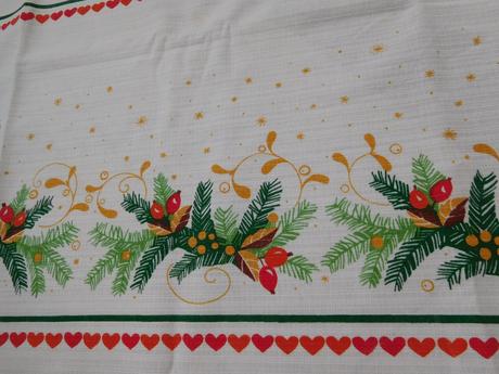 Obrus s vianočným motívom bavlnený, 