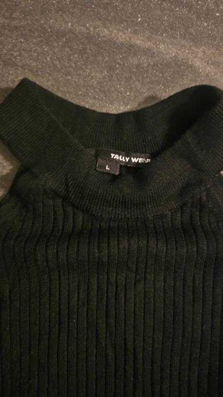 Sveter tenký, svetrík s holými pleciami, tally weijl,m