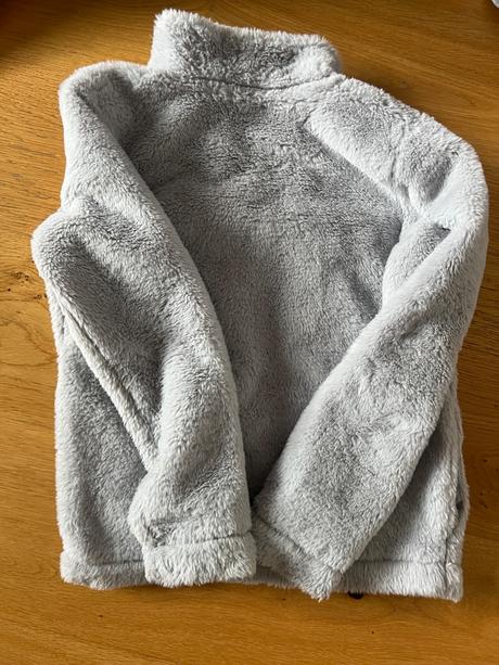 Dievcenska kozusinkova bundicka, pepperts,140