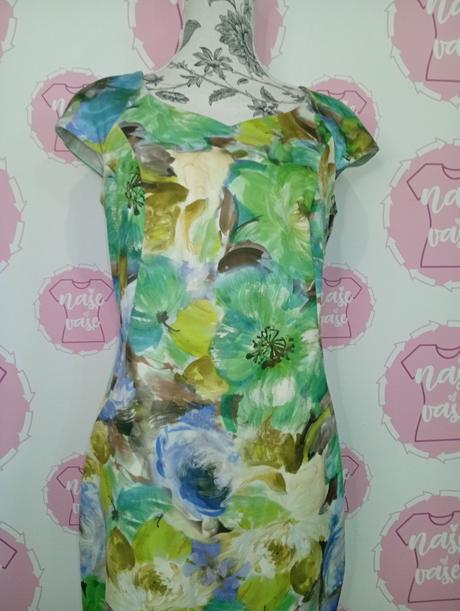 Kvietkované šaty, 38