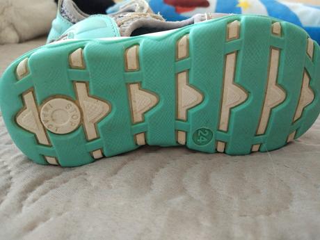 Sandálky zn reserved 24, reserved,24