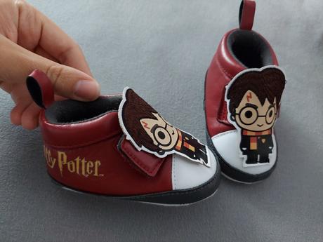 Capačky harry potter, 18