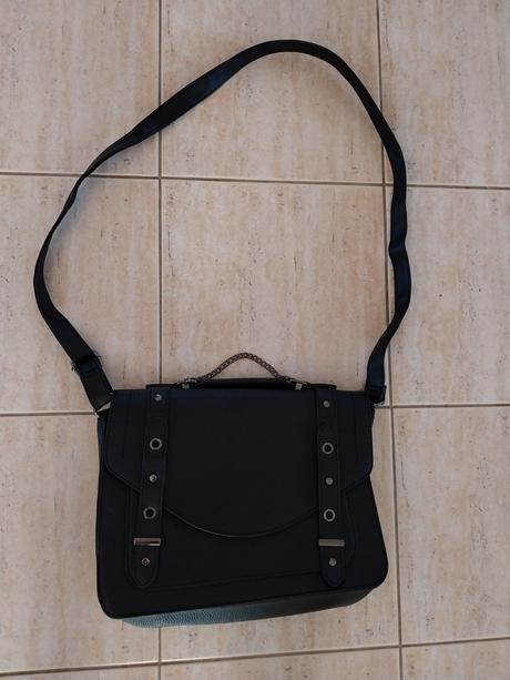 Kabelka house, house