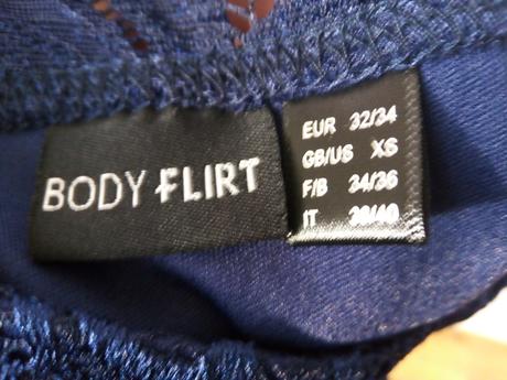 Spoločenské krajkové šaty, bonprix,s