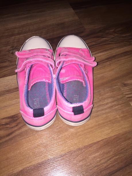 Tenisky na donosenie, reserved,33