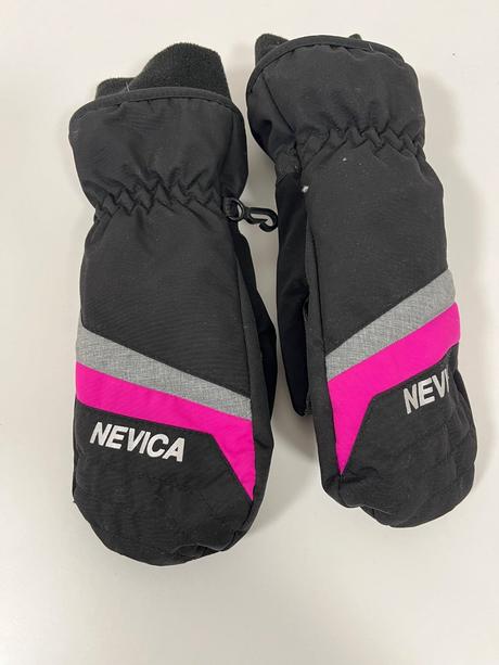 Lyžiarske rukavice nevica vel 8-10 rokov, 134