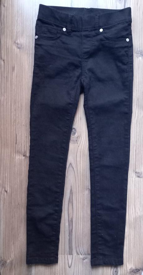 Cierne nohavice vel.140, 140