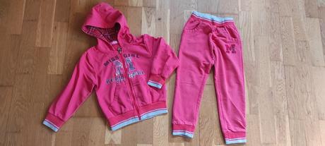 Tepláková súprava, 110