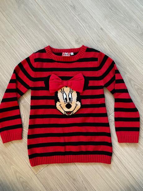 Svetrík, disney,110