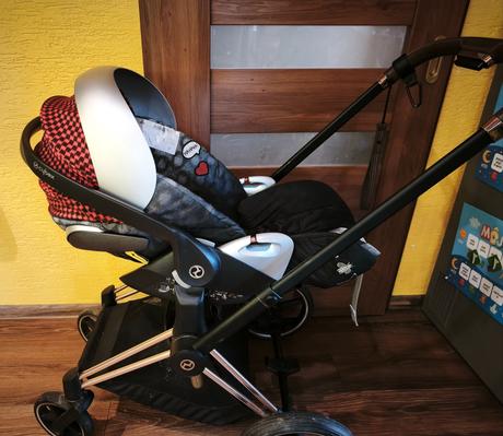 Polohovateľné vajíčko cybex cloud z i-size, cybex