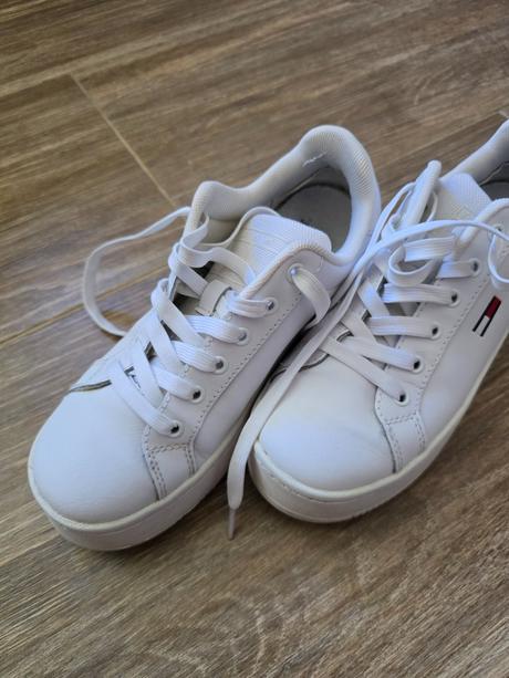 Botasky č.36, tommy hilfiger,36