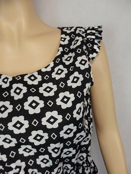 Kvalitné letné šaty, 40